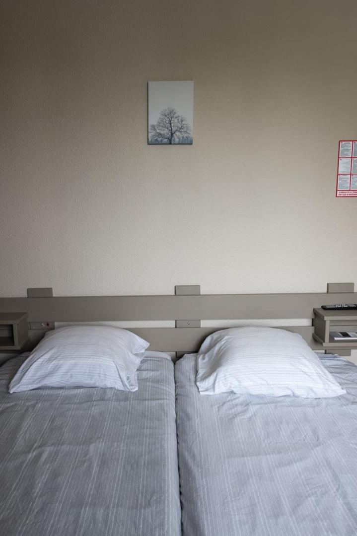 Chez Jostel - Chambre 6 Genay  Eksteriør billede